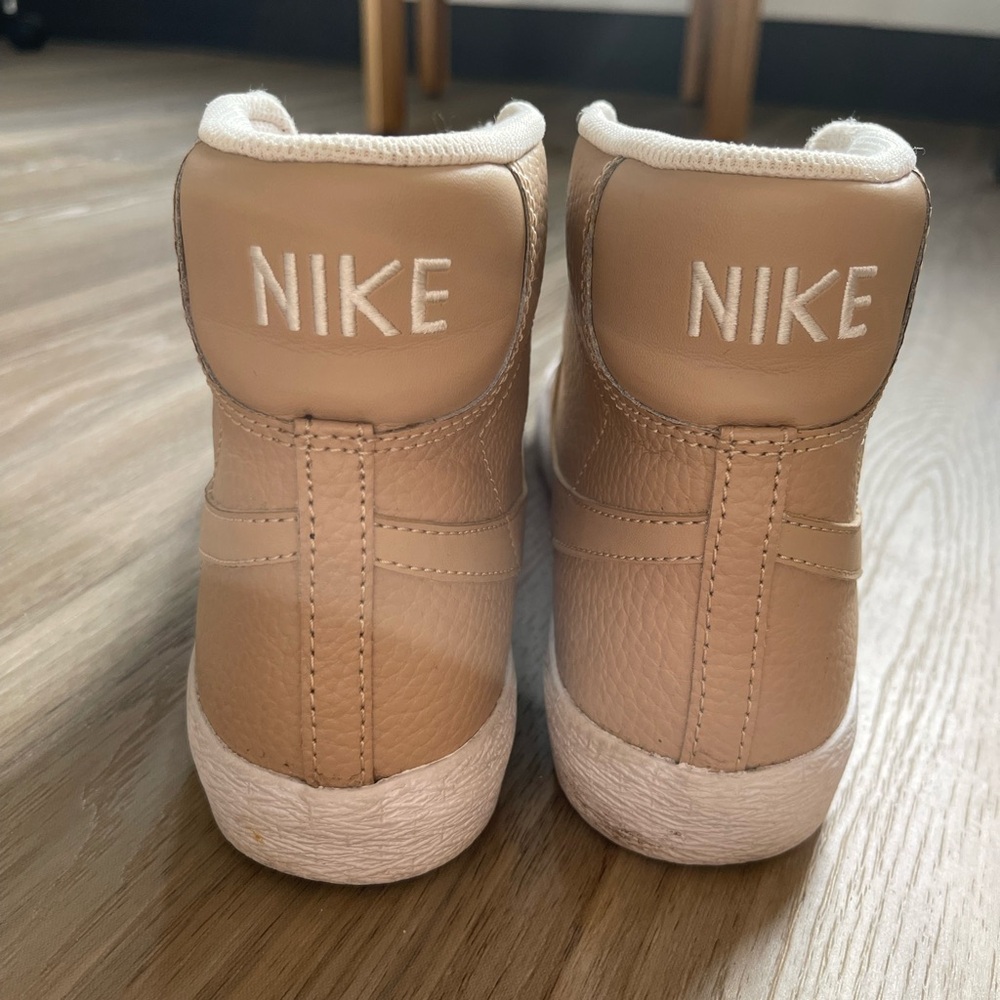 Nike Blazer Mid Premium Leather Linen/Summit White…. RARE - Picture 4 of 6